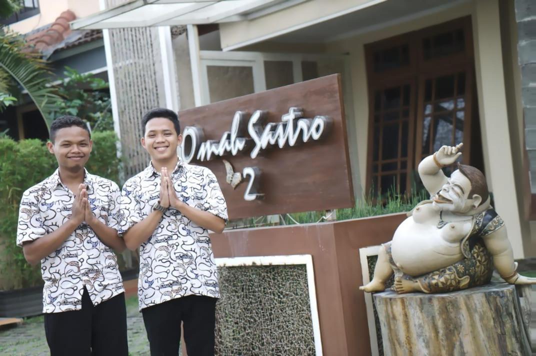 Omah Sastro 2 Hotel Yogyakarta Exterior photo
